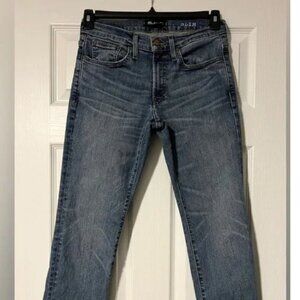 Madewell men’s denim jeans, size 33 W x 30 L, slim fit, distressed, style L4375